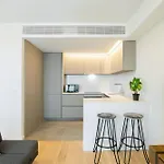Modern With Balcony And Pool By Homing Appartement *
